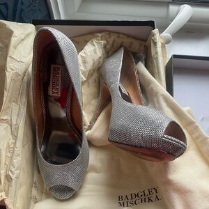 Badgley Mischka Glittering Silver Peep Toe Heels